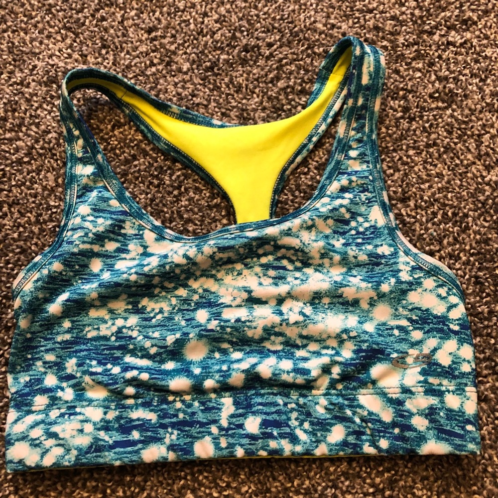 Sports bra